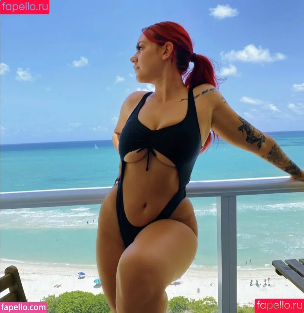 Camille Walker / camille1302 / camwalkerr21 Onlyfans Photo Gallery 