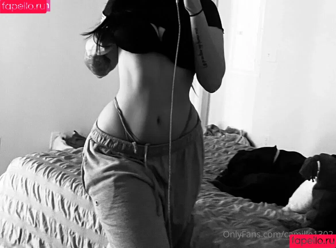 Camille Walker / camille1302 / camwalkerr21 Onlyfans Photo Gallery 