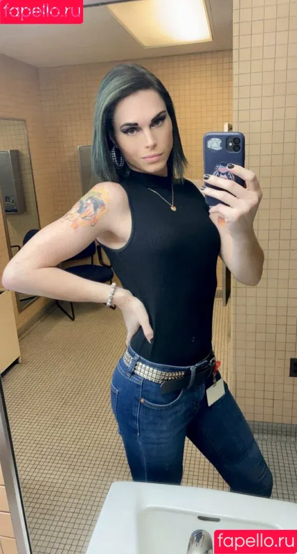 Scarlett Anastasia / Zexion1337 Onlyfans Photo Gallery 