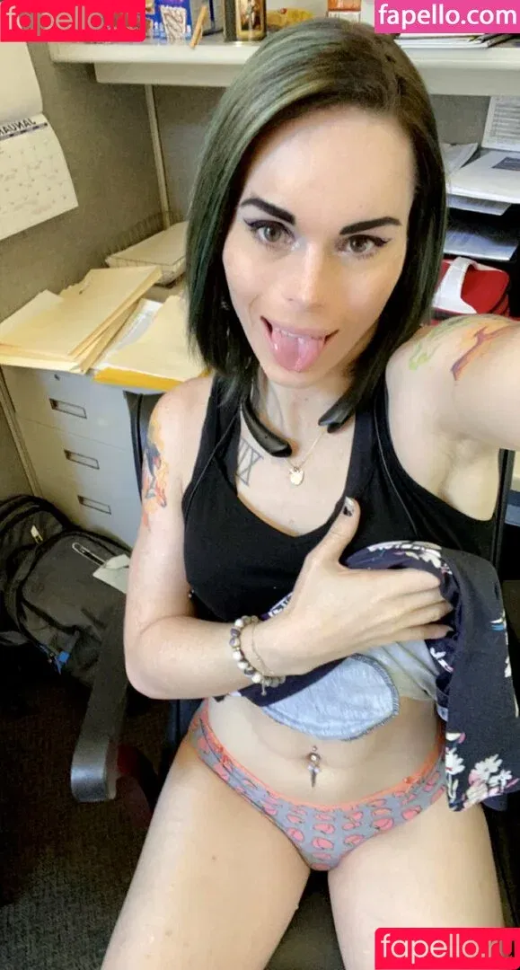 Scarlett Anastasia / Zexion1337 Onlyfans Photo Gallery 