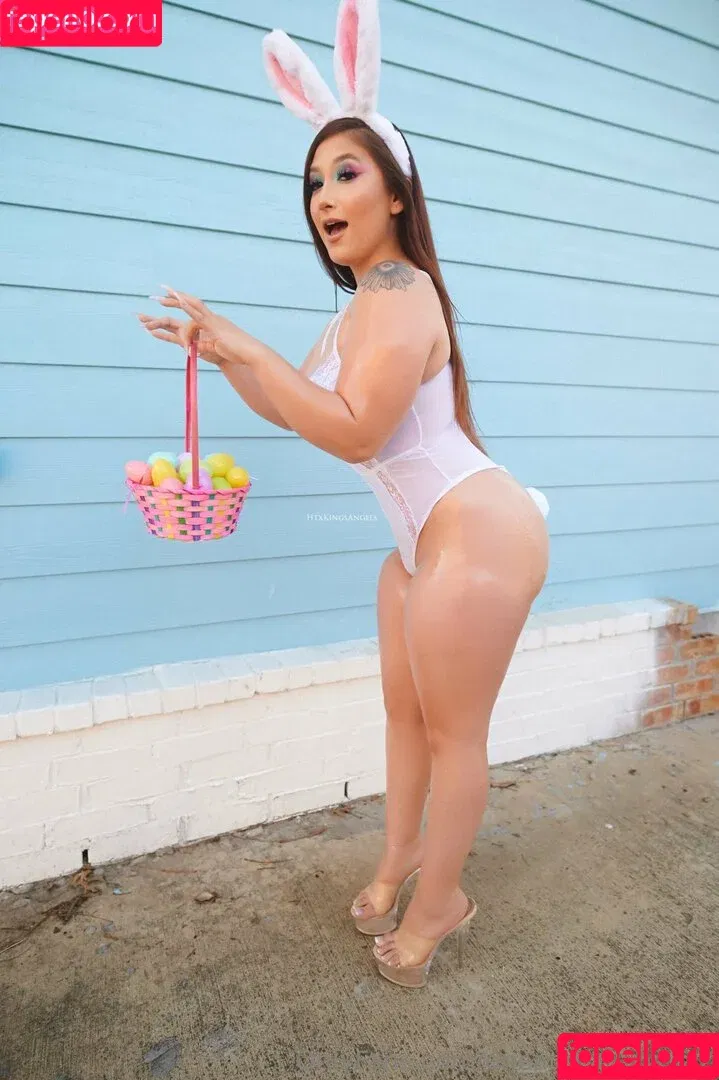 freenellaxo / moneygang_neff Onlyfans Photo Gallery 