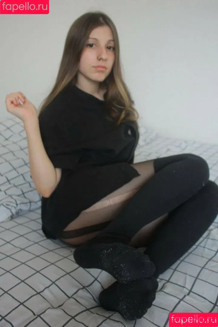 Jules Feet / jules_hampton / julesfeet / julesfeetj / julesvon228 / Лапки Джулс Onlyfans Photo Gallery 