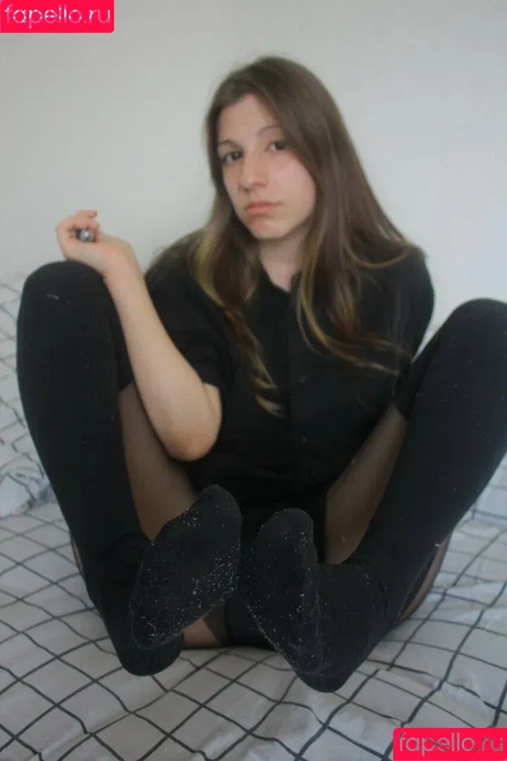 Jules Feet / jules_hampton / julesfeet / julesfeetj / julesvon228 / Лапки Джулс Onlyfans Photo Gallery 