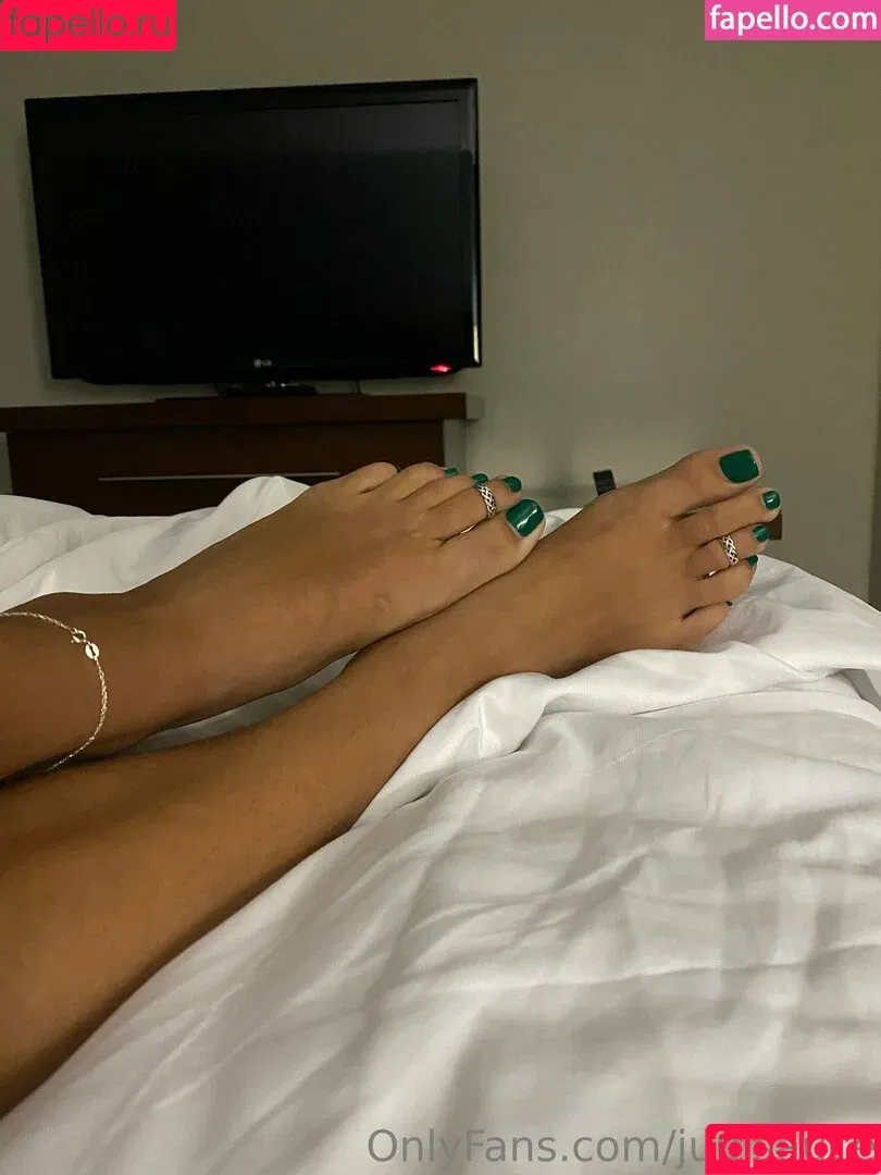 Tristen McGuire / Txisten / juulsauce Onlyfans Photo Gallery 