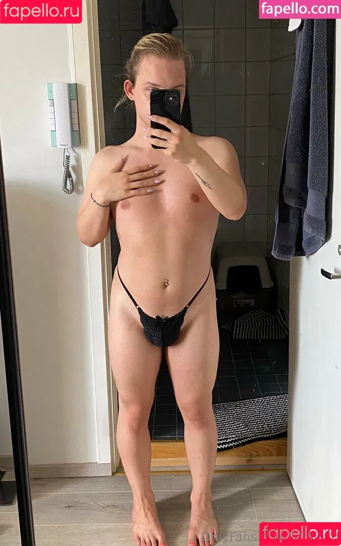 GoldPaleontologist5 / Leona_maa / Leonacd Onlyfans Photo Gallery 