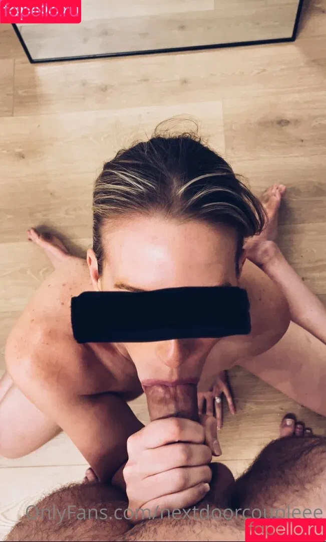 TCouplee22 / nextdoorcoupleee / the.couple.next.door / travelingcouplee Onlyfans Photo Gallery 