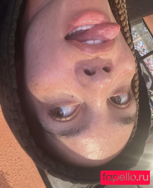 Sara Nude Onlyfans Photo 45