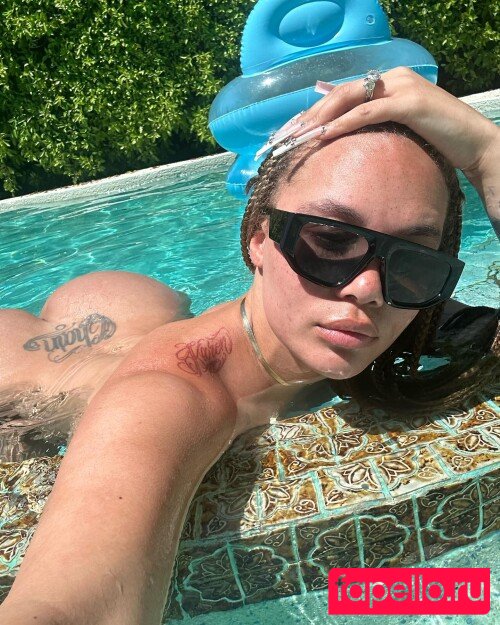 Sara Nude Onlyfans Photo 38