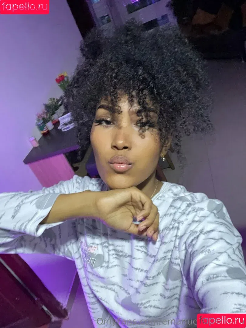 ebonyemmanuella / emanuela.ebony Onlyfans Photo Gallery 