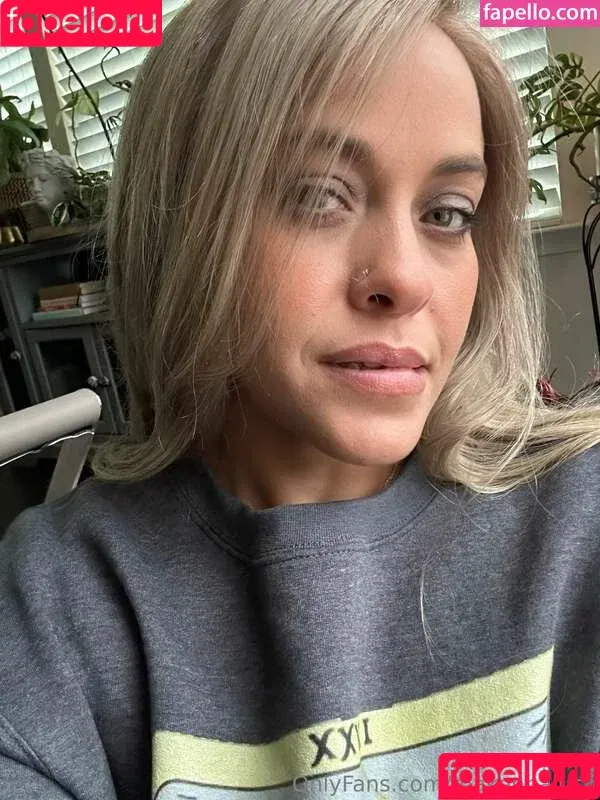 Makenna / lifewithmak2005 / makennalush Onlyfans Photo Gallery 