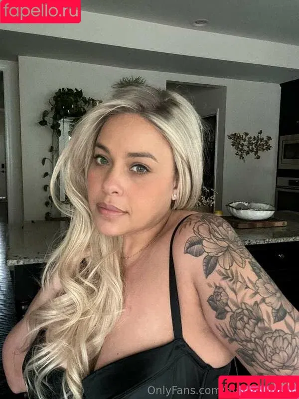 Makenna / lifewithmak2005 / makennalush Onlyfans Photo Gallery 