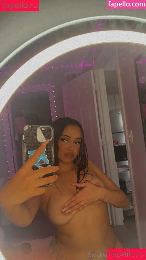 luvkait / luvkate Onlyfans Photo Gallery 