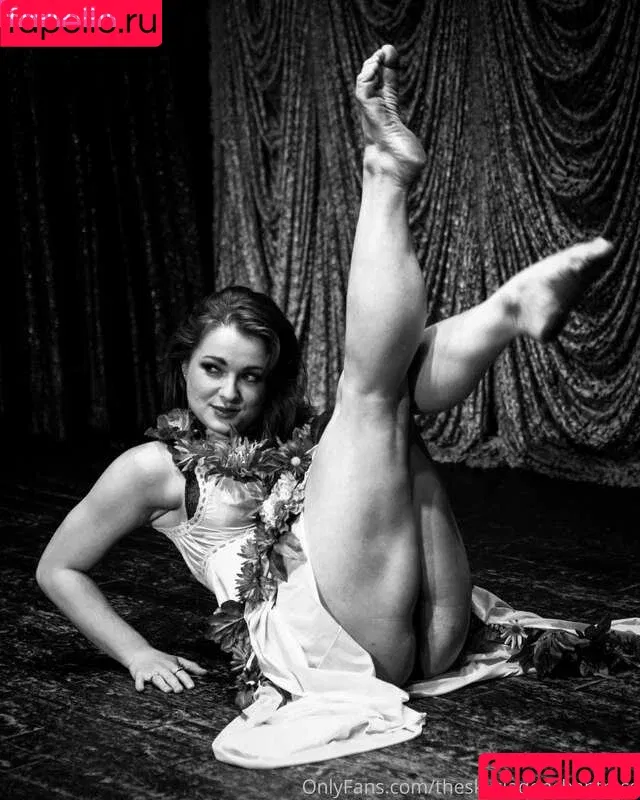 Autumn Cross / autumncross82 Onlyfans Photo Gallery 