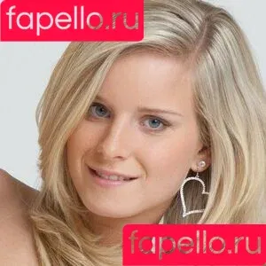 Marry Queen / Mary / Miela / miela_singer / pala.miela Onlyfans Photo Gallery 