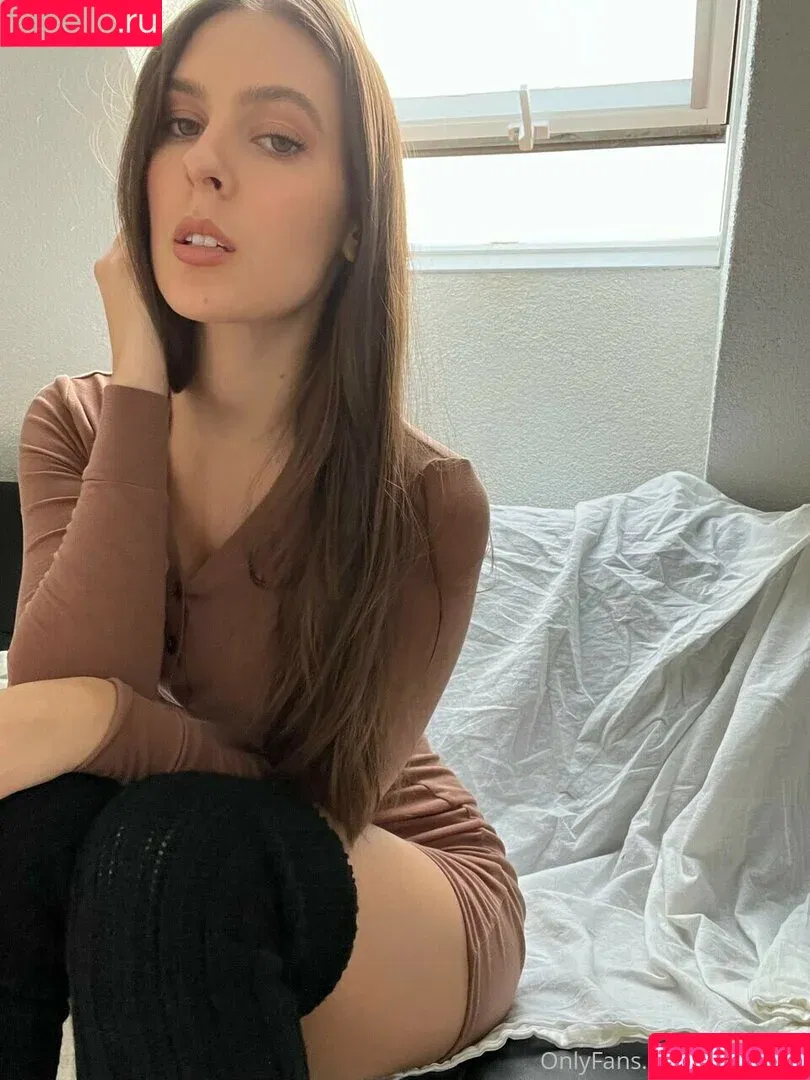 Selma Kostic / Selma_ko Onlyfans Photo Gallery 