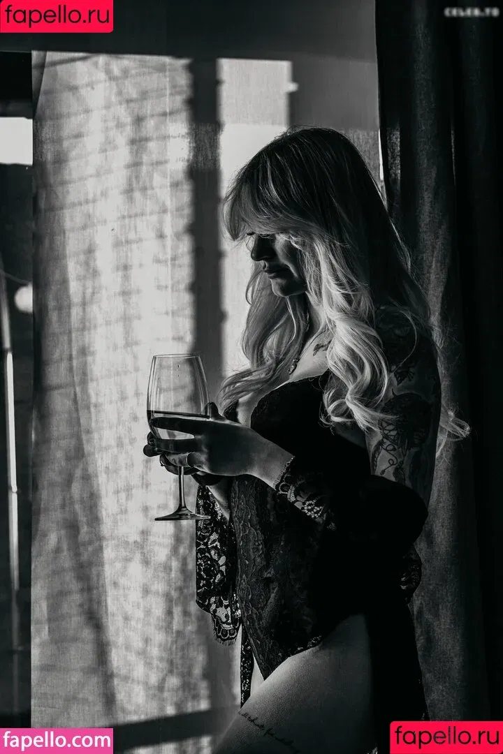 _mrsbmw / u359967452 Onlyfans Photo Gallery 