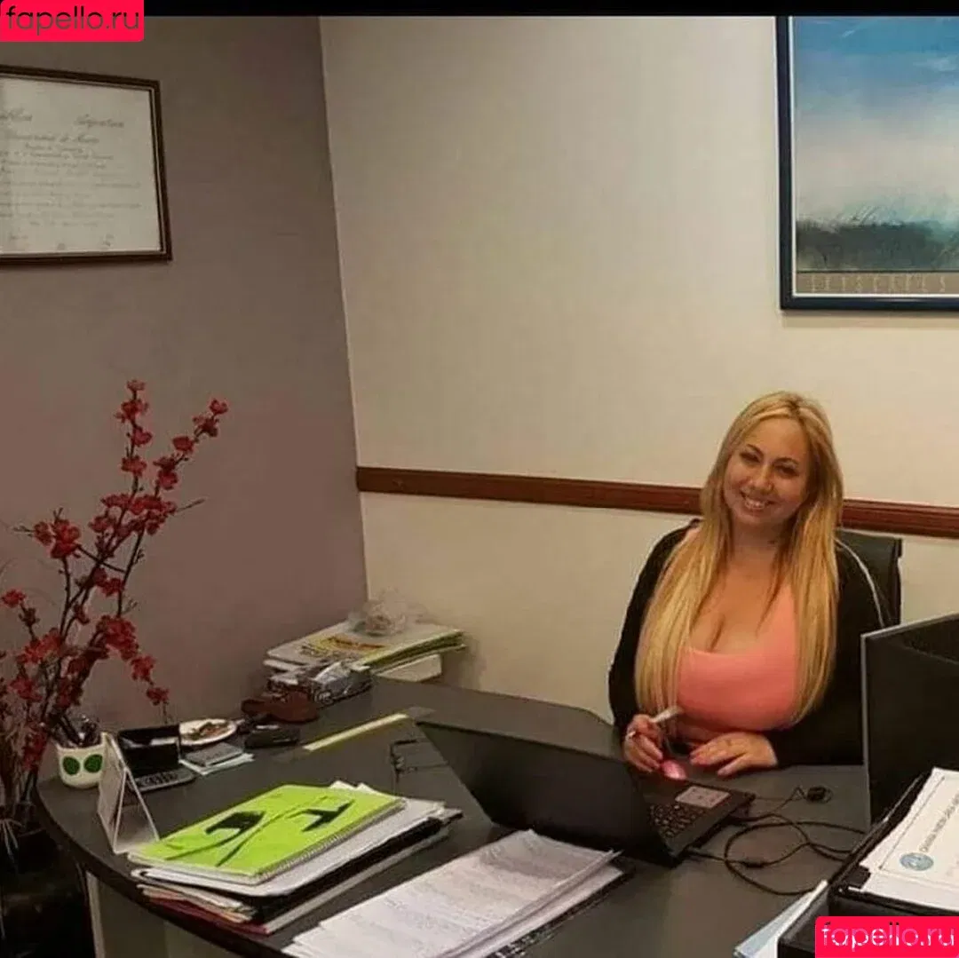 blonde_maria / cecicastroreisse_ Onlyfans Photo Gallery 