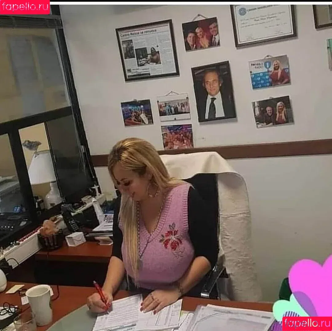 blonde_maria / cecicastroreisse_ Onlyfans Photo Gallery 