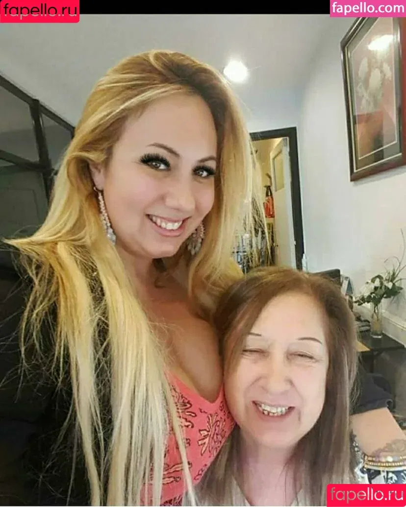 blonde_maria / cecicastroreisse_ Onlyfans Photo Gallery 