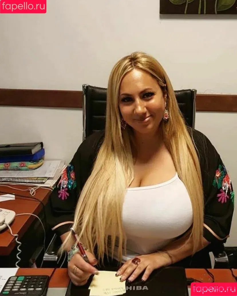 blonde_maria / cecicastroreisse_ Onlyfans Photo Gallery 