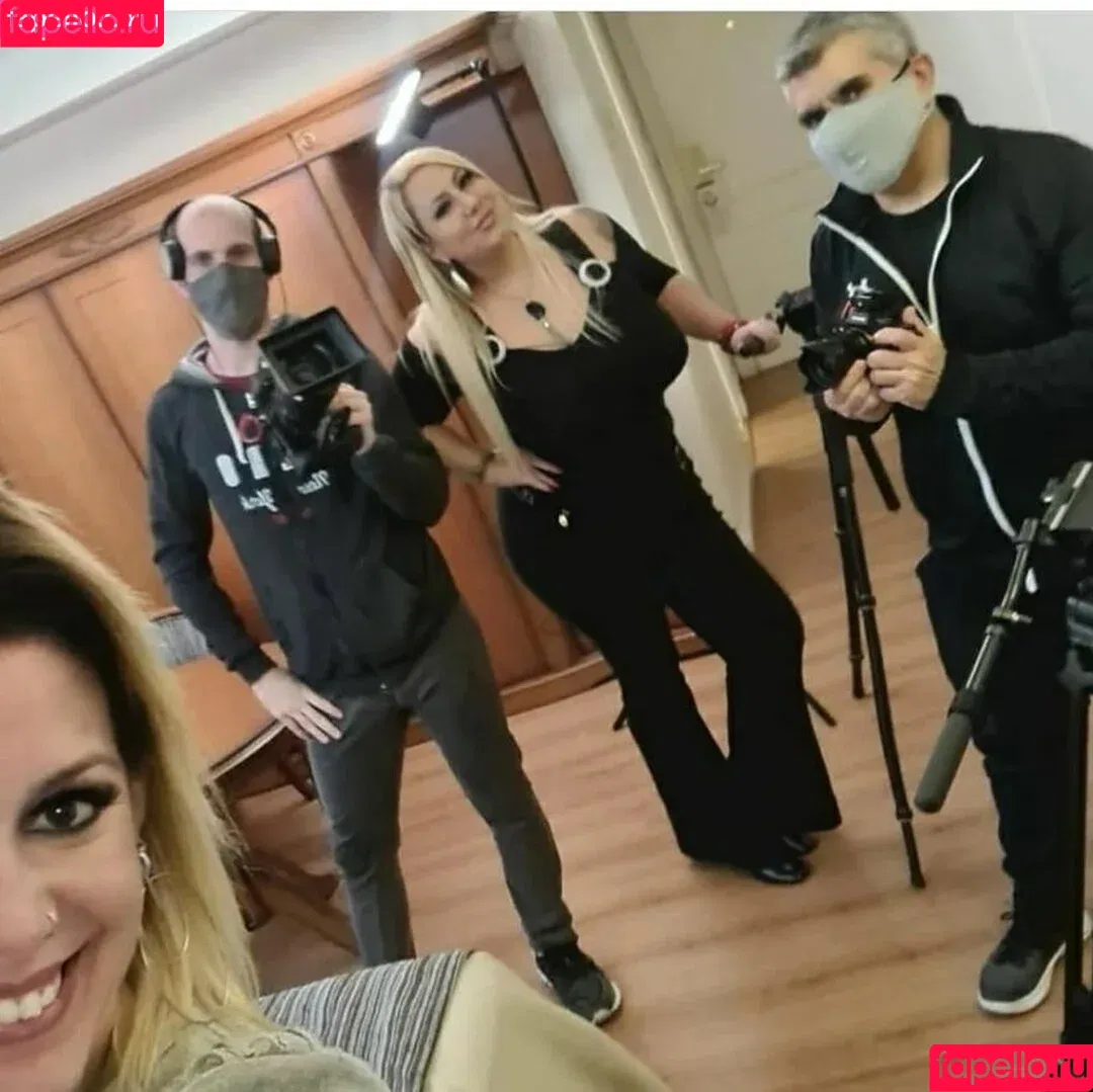 blonde_maria / cecicastroreisse_ Onlyfans Photo Gallery 