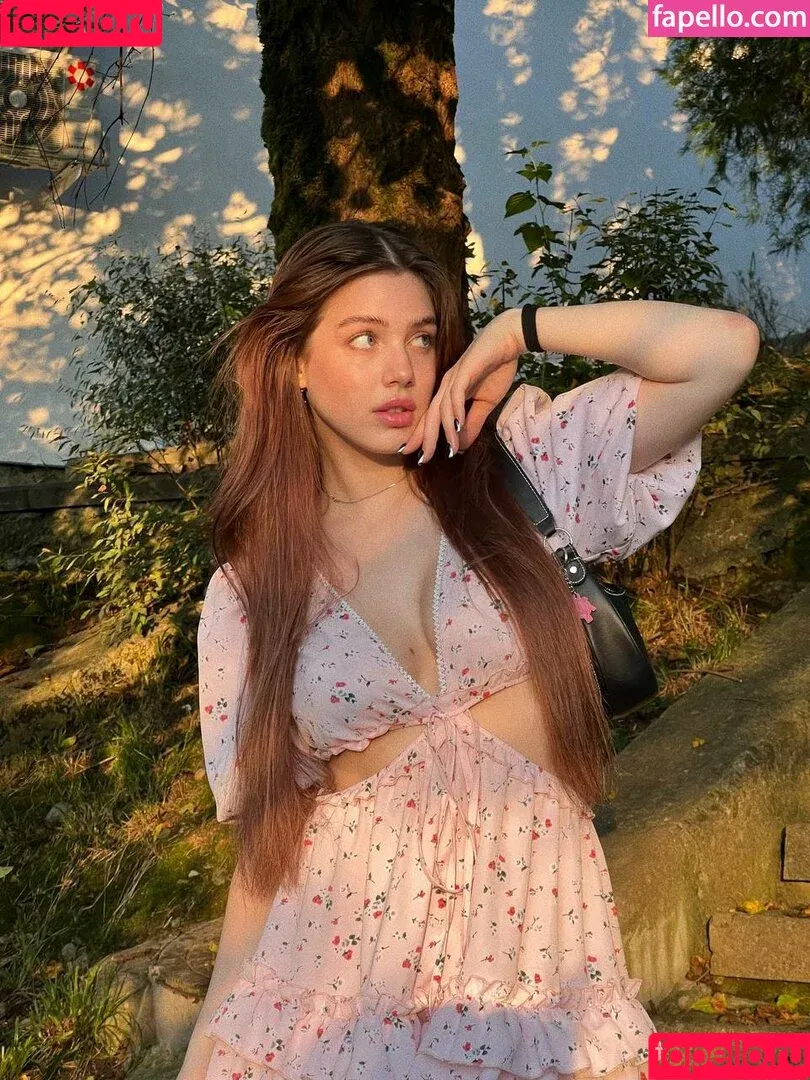 Akyuliych / anna.utka22 Onlyfans Photo Gallery 