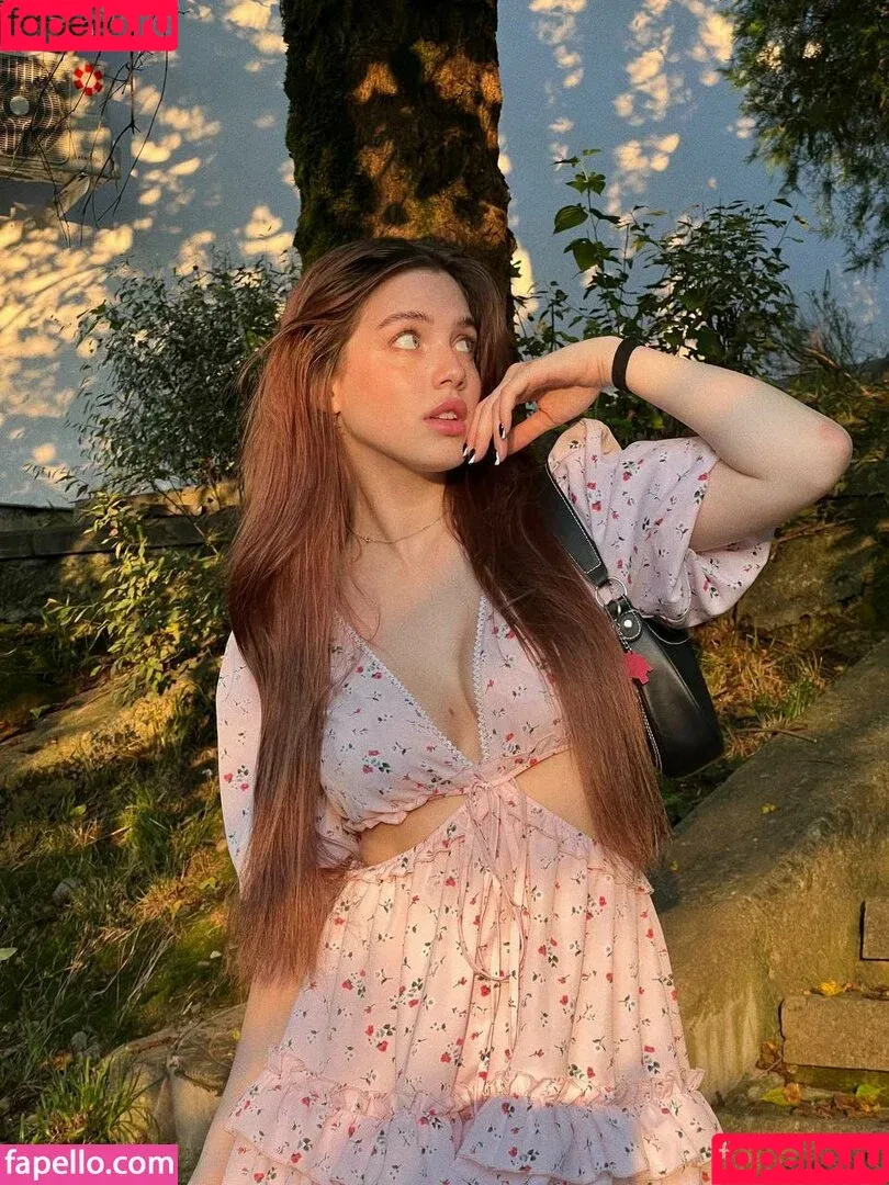 Akyuliych / anna.utka22 Onlyfans Photo Gallery 