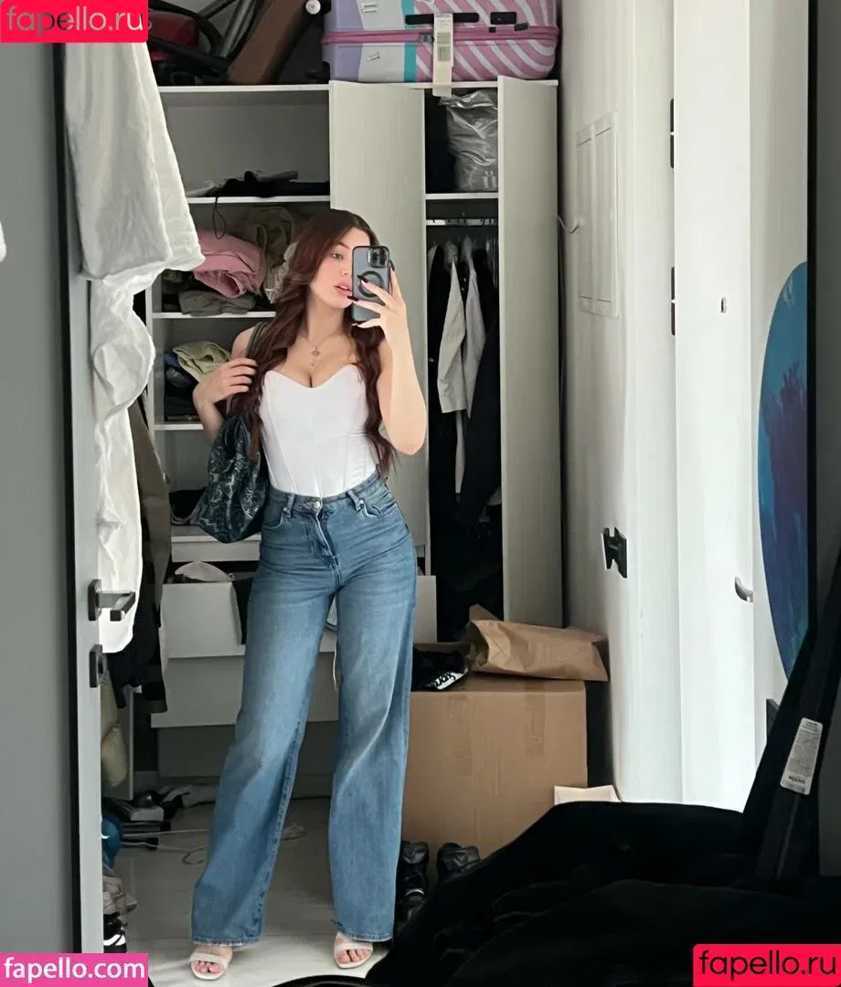 Akyuliych / anna.utka22 Onlyfans Photo Gallery 