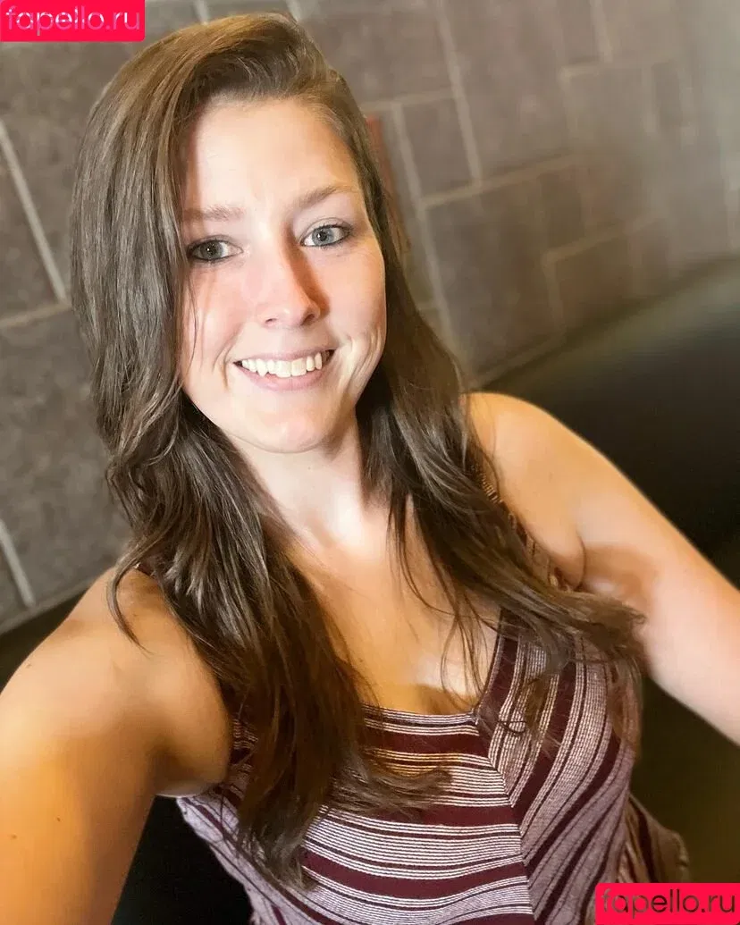 Katywithabooty / Katywithabooty_ / https: Onlyfans Photo Gallery 