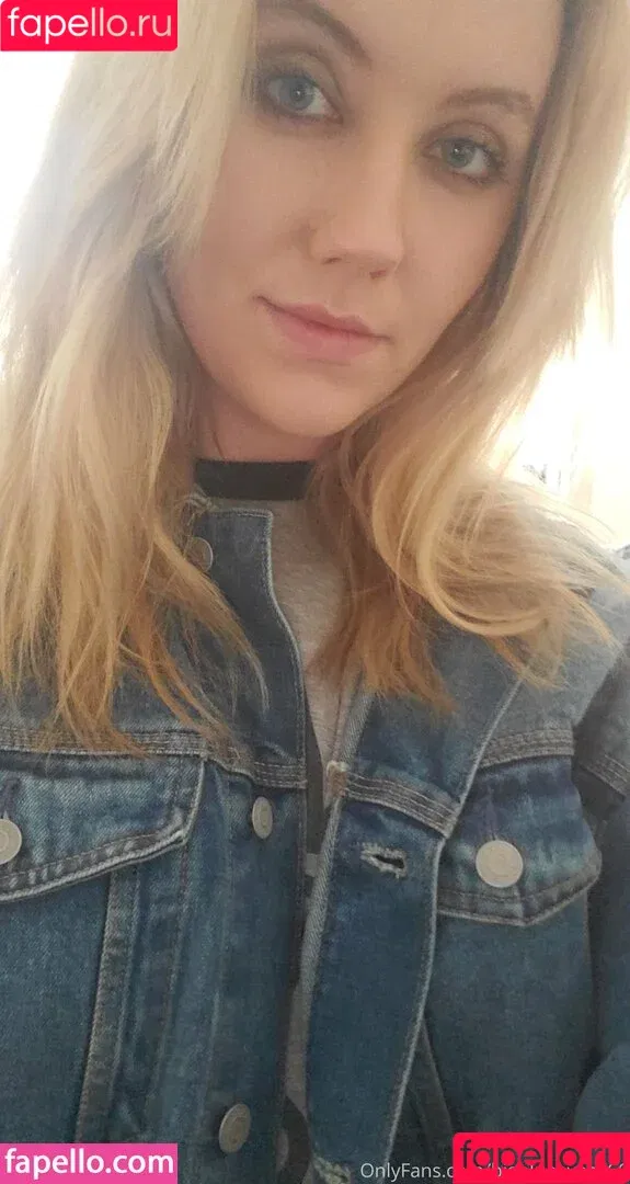 bigblueeyes666 / blue_eyes9900 Onlyfans Photo Gallery 