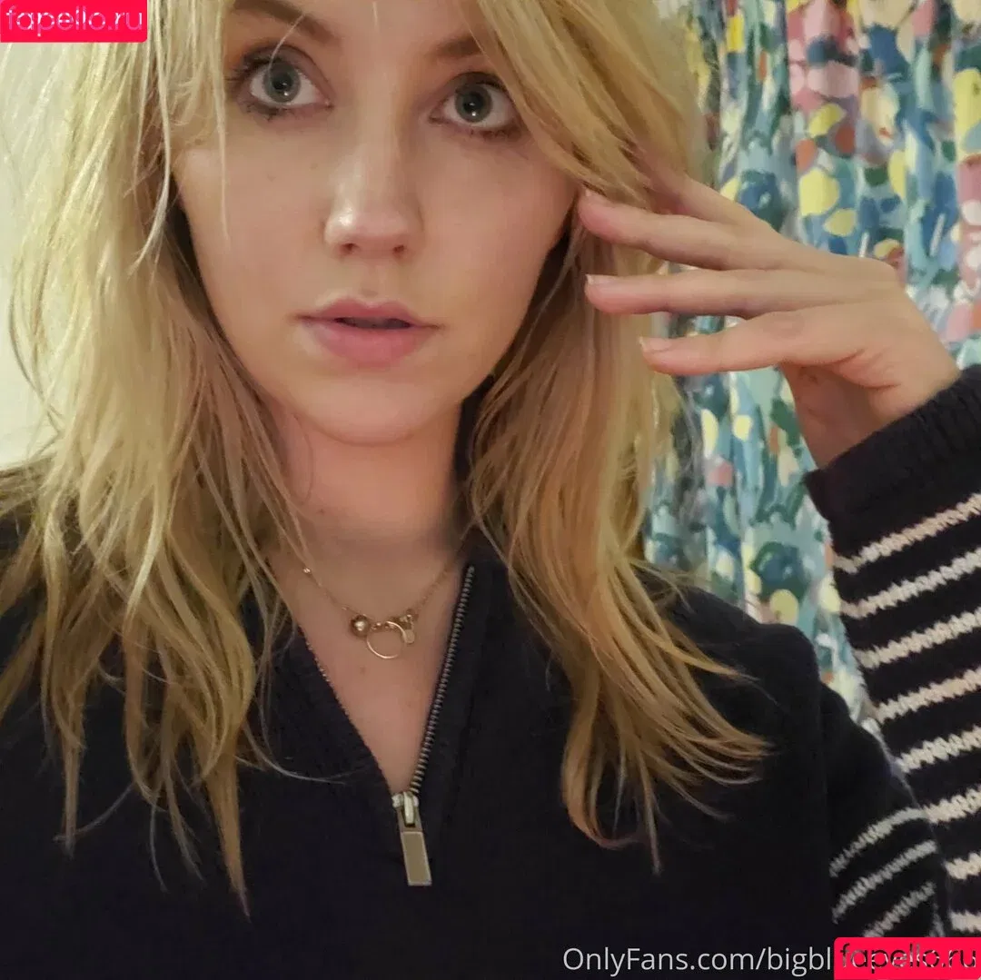 bigblueeyes666 / blue_eyes9900 Onlyfans Photo Gallery 