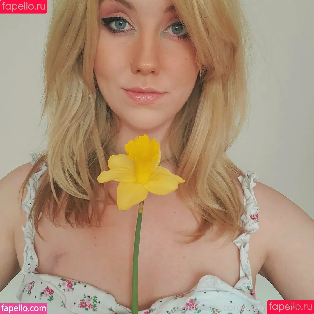 bigblueeyes666 / blue_eyes9900 Onlyfans Photo Gallery 