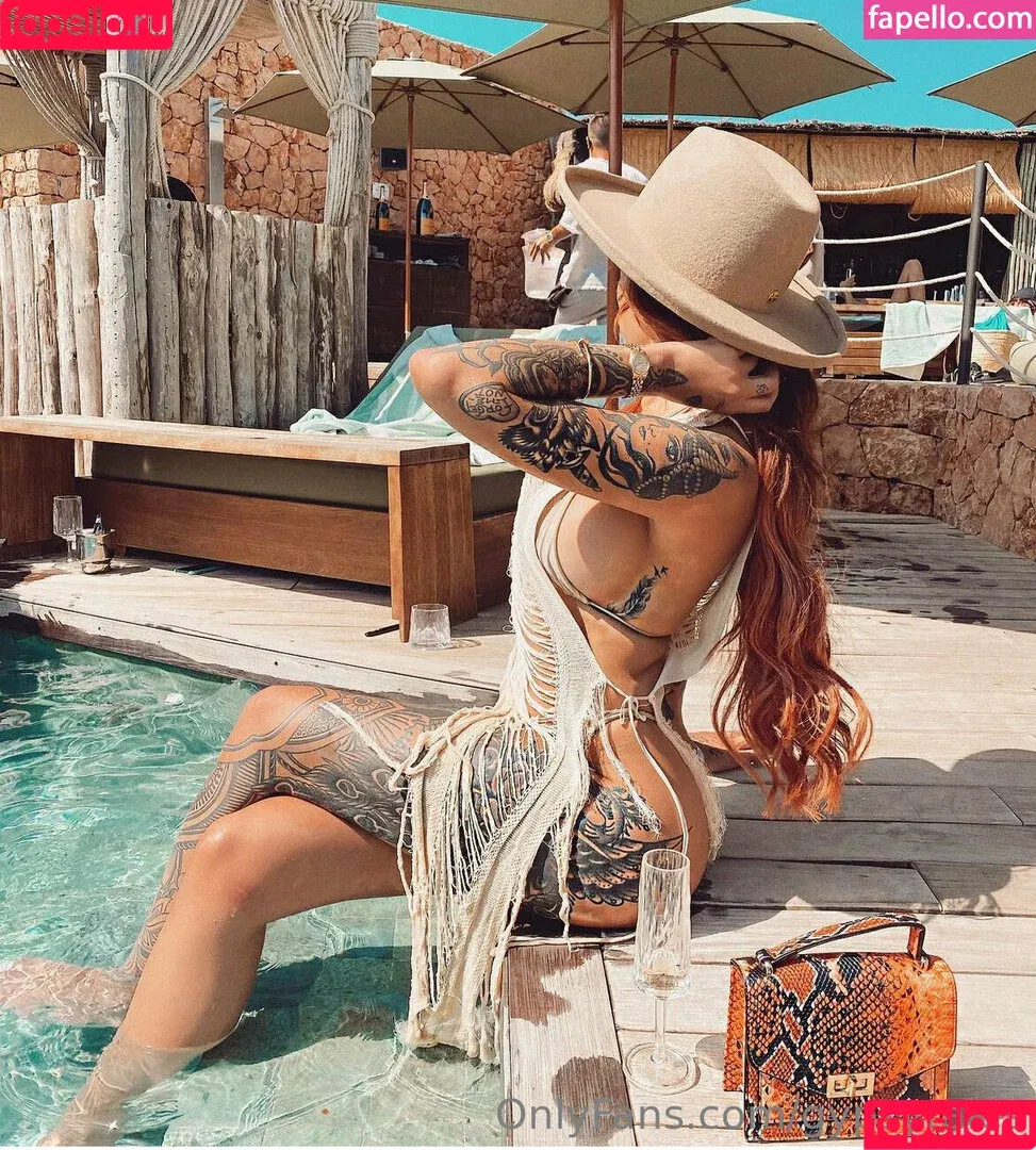 gypsytales / gypsytalespodcast Onlyfans Photo Gallery 