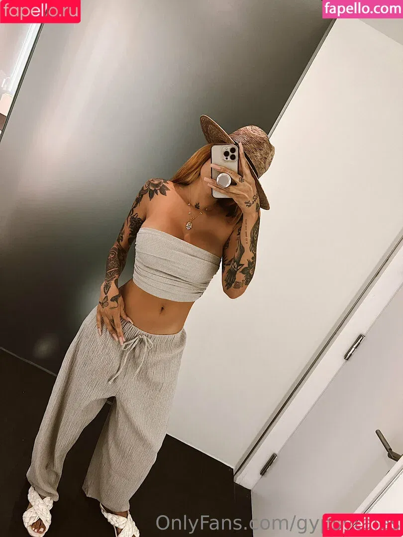 gypsytales / gypsytalespodcast Onlyfans Photo Gallery 