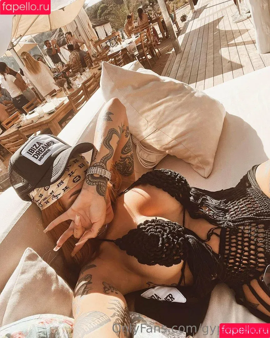 gypsytales / gypsytalespodcast Onlyfans Photo Gallery 