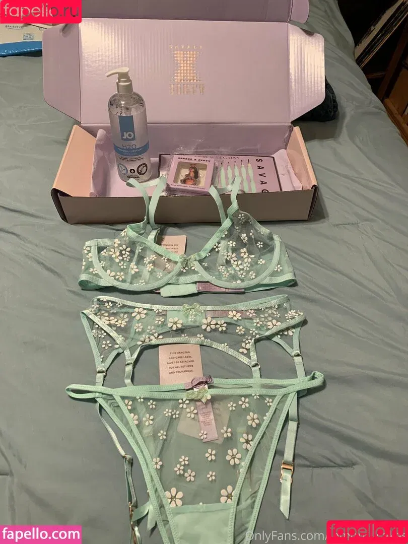 https: / lemon___cakes / lemon__cakes Onlyfans Photo Gallery 