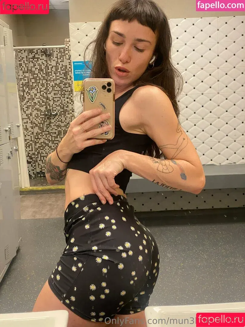 mun3kpiol4_fr33 Onlyfans Photo Gallery 