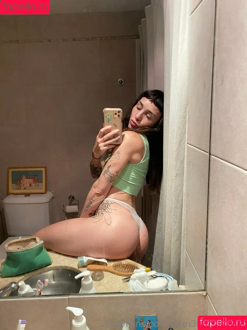 mun3kpiol4_fr33 Onlyfans Photo Gallery 