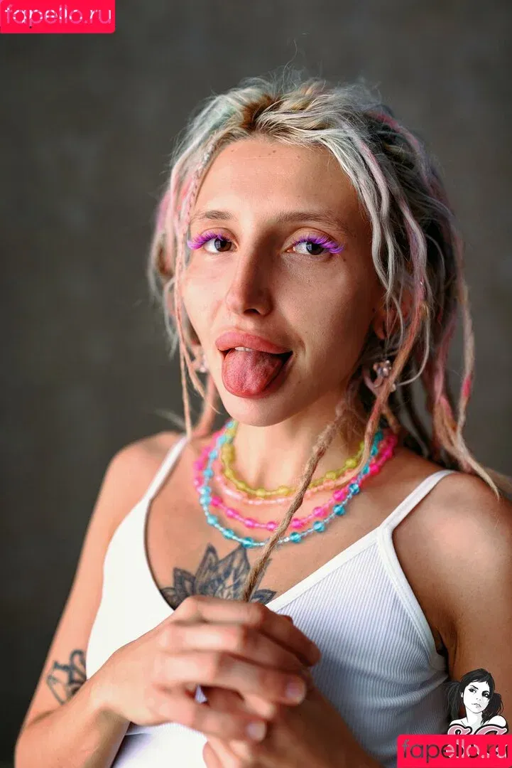 MaryAnnaJane / maryanna_jane / maryannajanediwendi Onlyfans Photo Gallery 