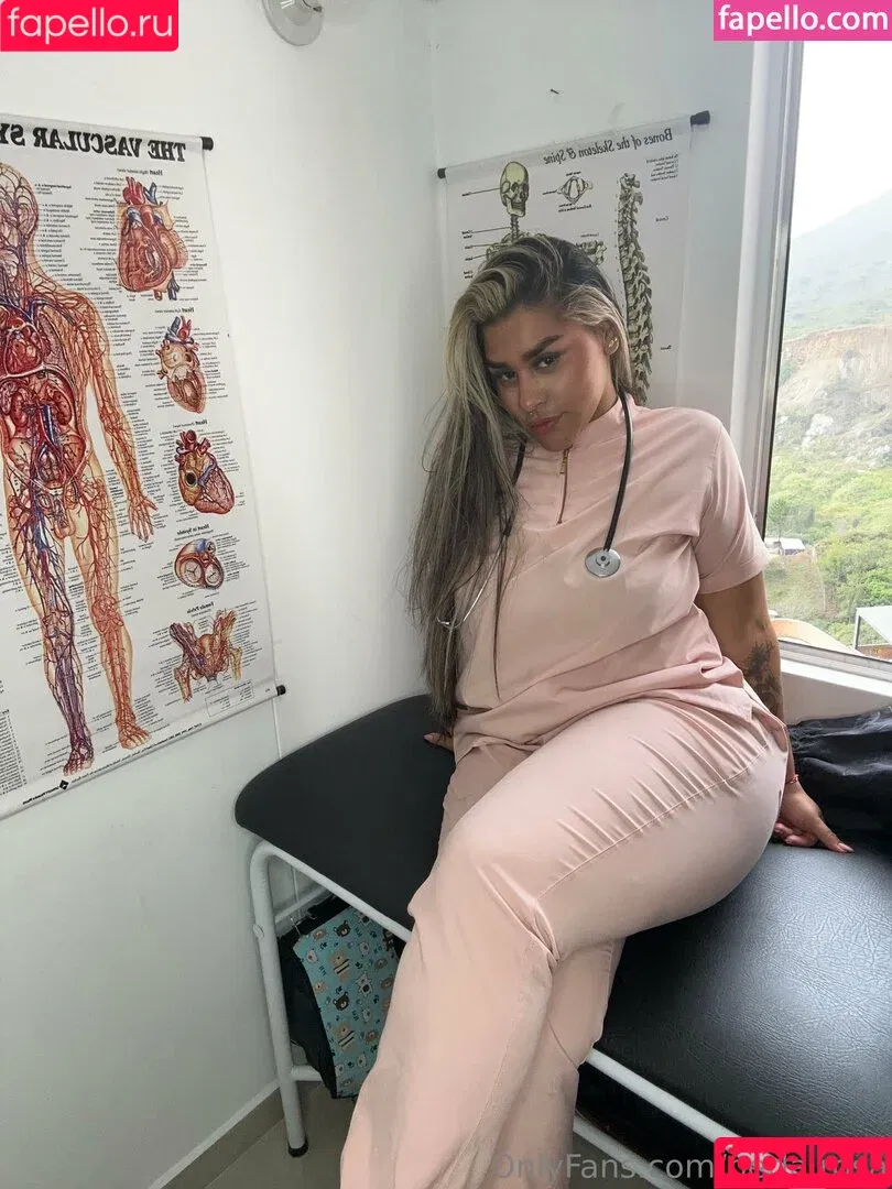 Perla Rosa / perla.rosa / perla_rosa_pictures Onlyfans Photo Gallery 