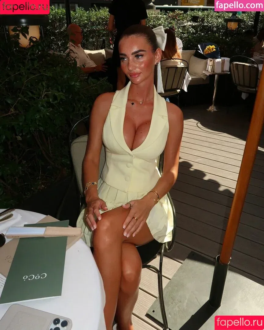 Maddy Cheary / maddycheary / realmaddycheary Onlyfans Photo Gallery 