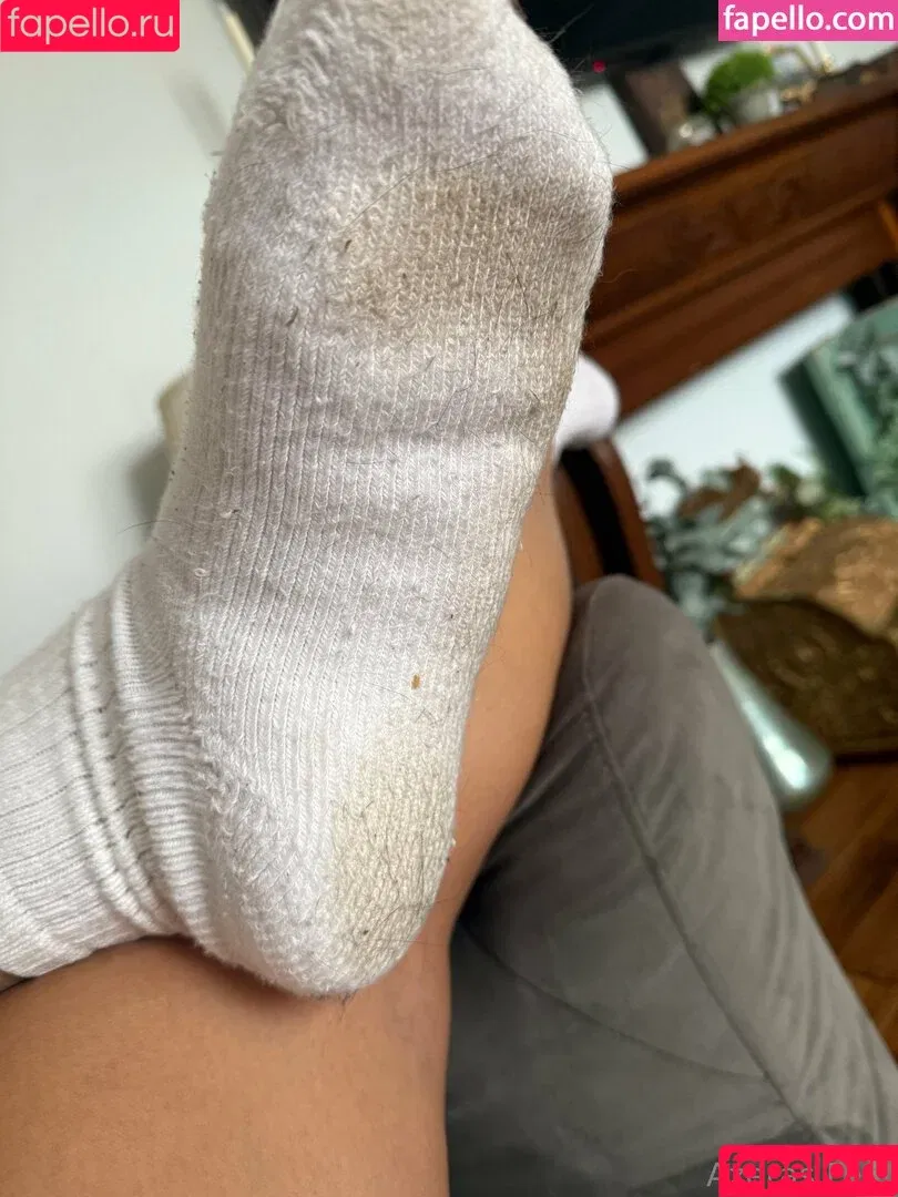 azerasbigfeet / azerasfeet Onlyfans Photo Gallery 