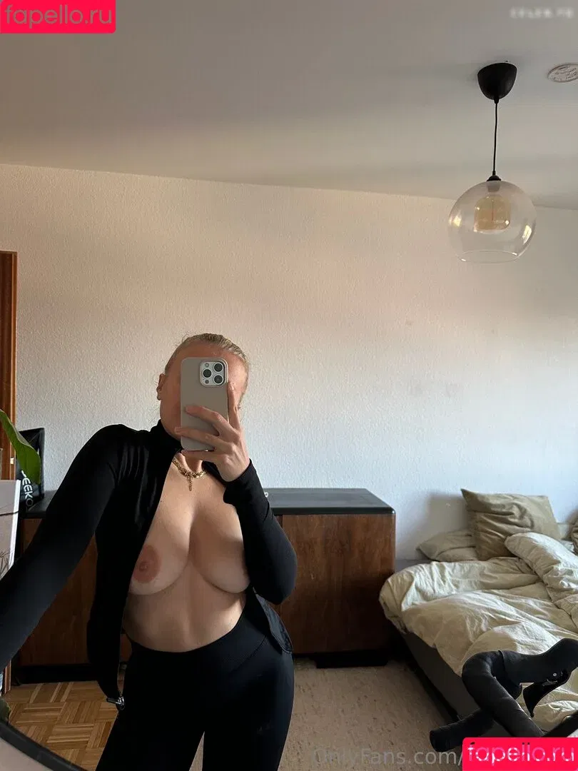 gimgyrl Onlyfans Photo Gallery 