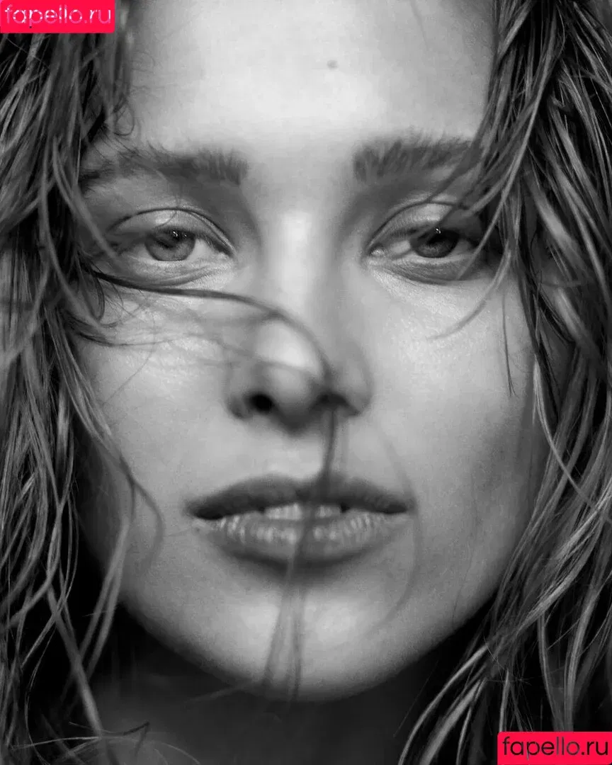 Laura Oganessian / lauraoganessian Onlyfans Photo Gallery 