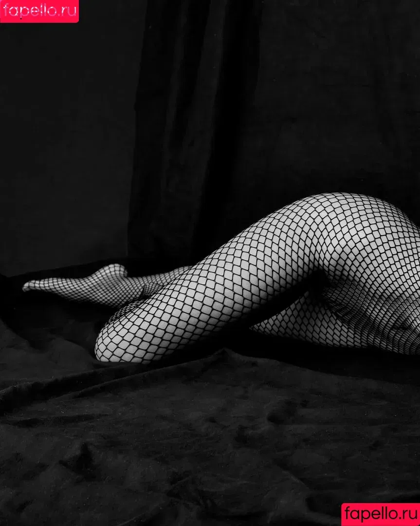 Laura Oganessian / lauraoganessian Onlyfans Photo Gallery 