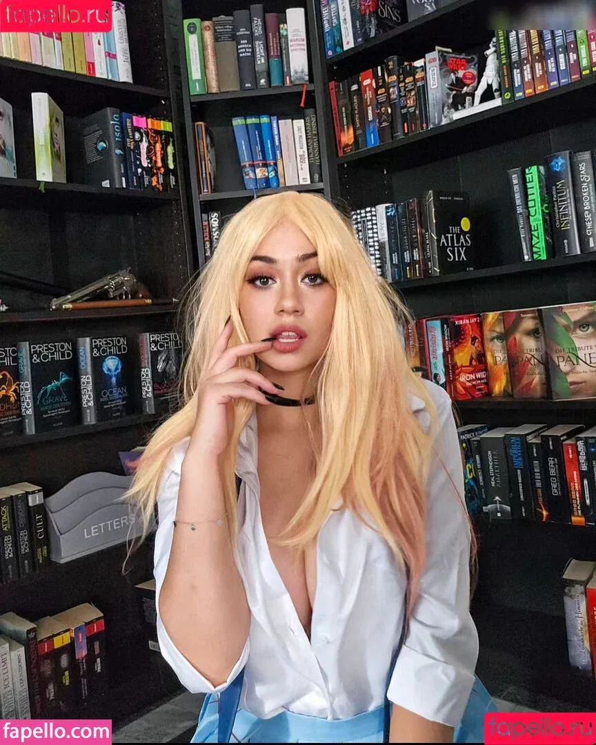 VDarquise / vdarqness Onlyfans Photo Gallery 