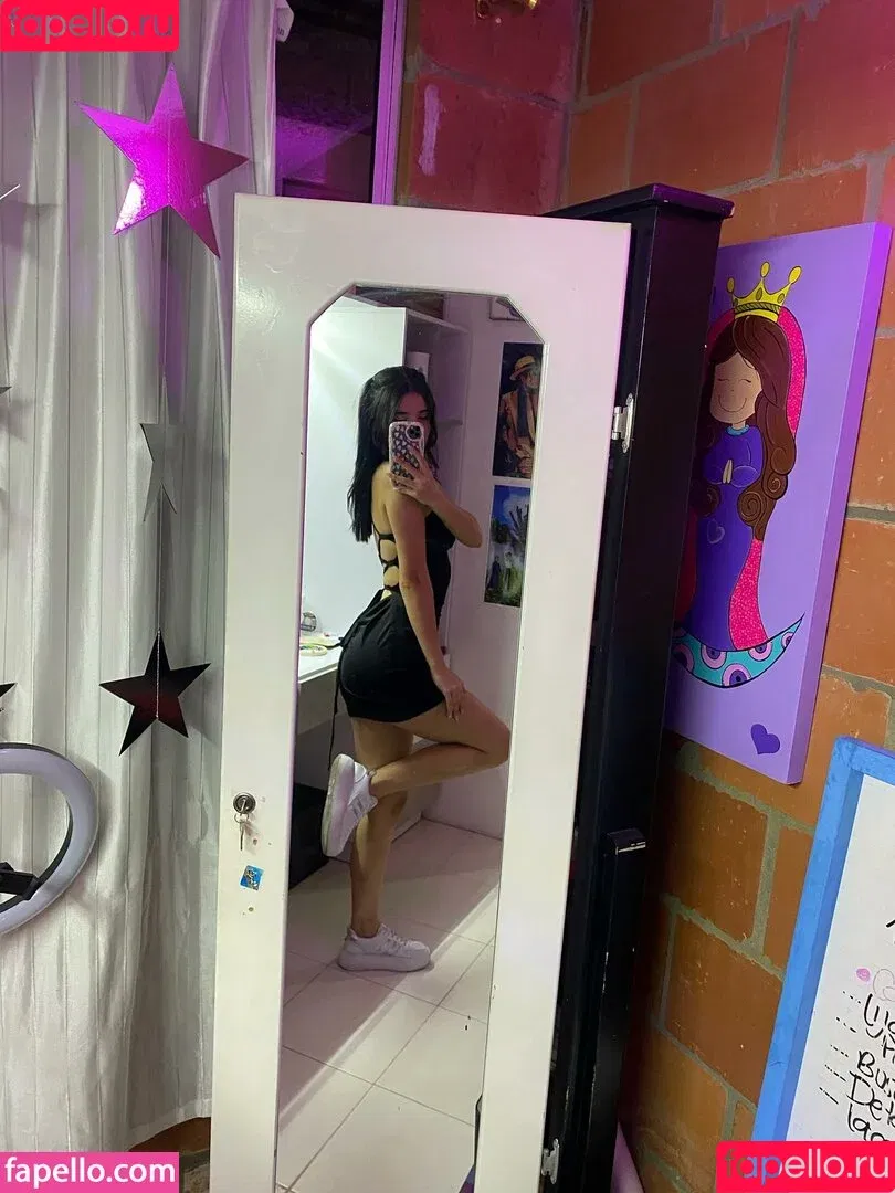 Luisa Valencia / lu_valenciaz Onlyfans Photo Gallery 