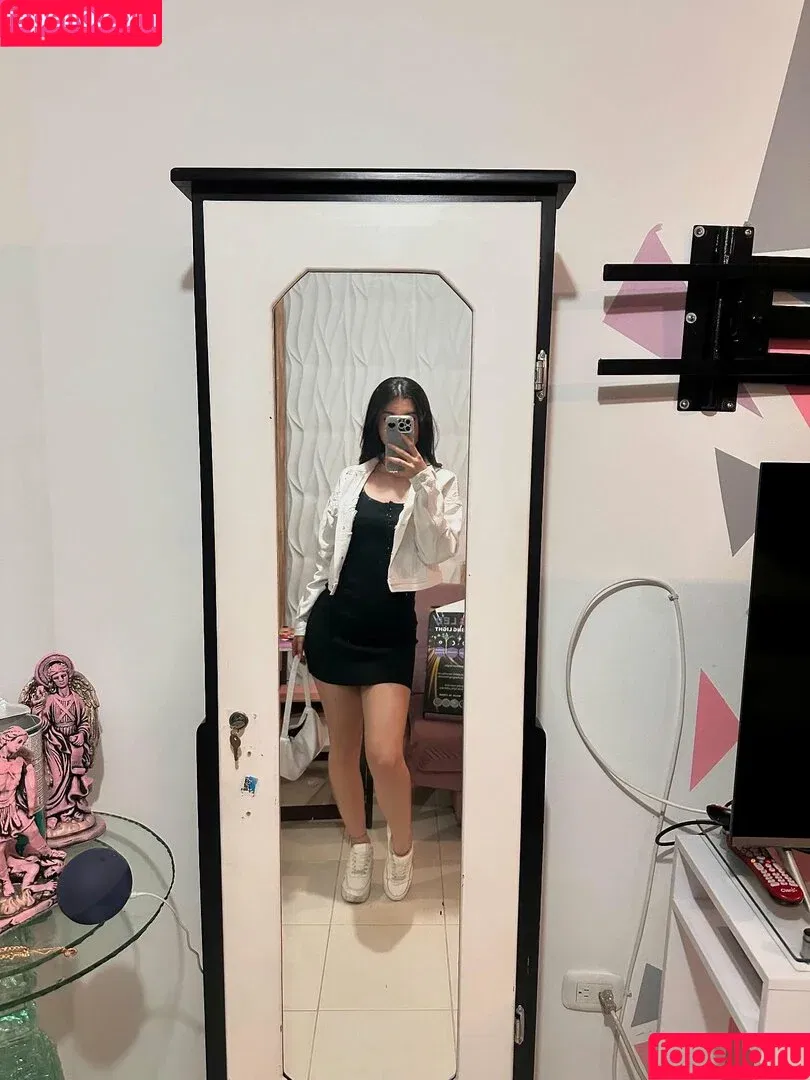 Luisa Valencia / lu_valenciaz Onlyfans Photo Gallery 