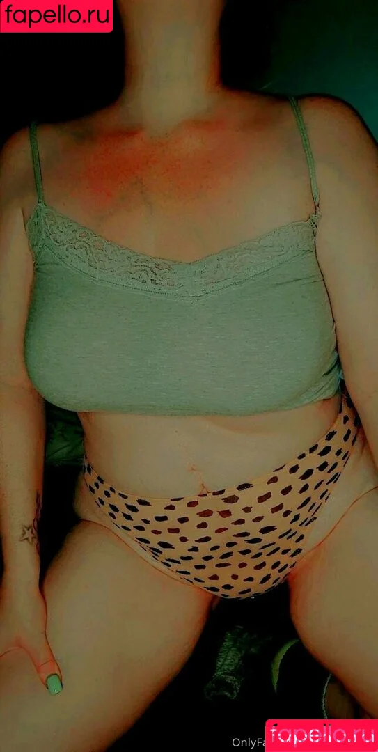 _gems_photography_ / juiceylucy87 Onlyfans Photo Gallery 