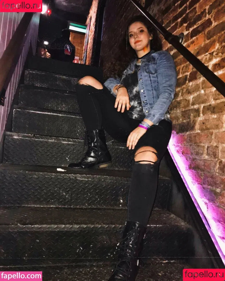 Serendipitoussav / bluecellophane / serendipitoussav___ Onlyfans Photo Gallery 